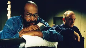 Zasłona к сериалу "Więzienie Oz" #1288300