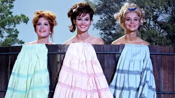 Zasłona к сериалу "Petticoat Junction" #1323000