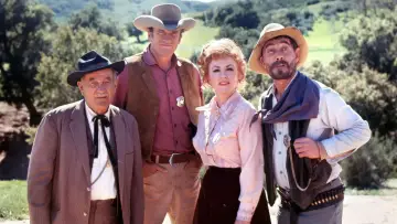 Zasłona к сериалу "Gunsmoke" #1337449