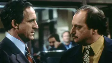 Zasłona к сериалу "Posterunek przy Hill Street" #1297691