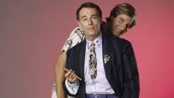 Zasłona к сериалу "Zagubiony w czasie" #1283058