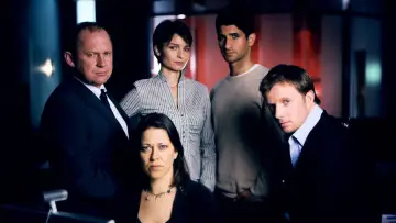 Zasłona к сериалу "Spooks" #1324741