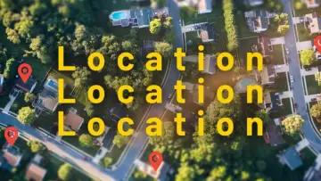 Zasłona do serialu "Location, Location, Location" #1415275