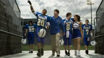 Zasłona к сериалу "Friday Night Lights" #1325188