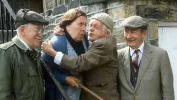 Zasłona к сериалу "Last of the Summer Wine" #1324262