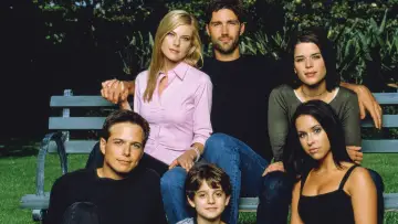 Zasłona к сериалу "Ich pięcioro" #1319991