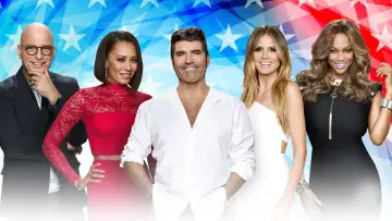 Zasłona к сериалу "America