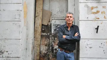 Zasłona к сериалу "Anthony Bourdain: No Reservations" #1406003