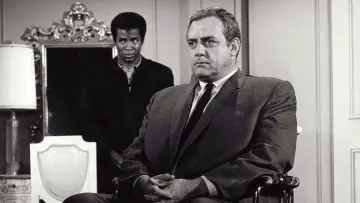 Zasłona к сериалу "Ironside" #1283902