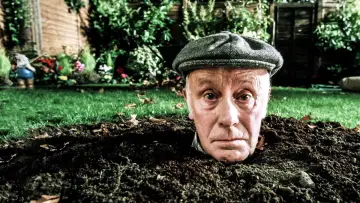 Wideo do serialu Jedną nogą w grobie — One Foot In The Grave - Out Takes Compilation #1