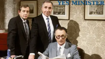 Zasłona do serialu "Tak jest, ministrze" #1599506