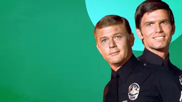 Zasłona к сериалу "Adam-12" #1301141