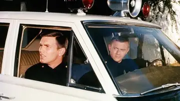 Zasłona к сериалу "Adam-12" #1301142