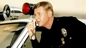 Zasłona к сериалу "Adam-12" #1301146