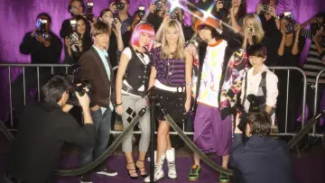 Zasłona к сериалу "Hannah Montana" #1302332
