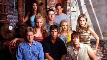 Zasłona к сериалу "Roswell: W kręgu tajemnic" #1370644