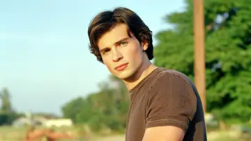 Zasłona к сериалу "Tajemnice Smallville" #1317857