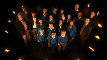 Zasłona к сериалу "El internado" #1395616