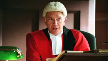 Zasłona do serialu "Judge John Deed" #1684738