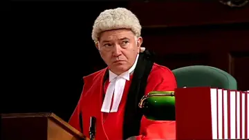 Zasłona do serialu "Judge John Deed" #1684739