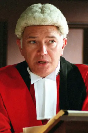 Plakat do serialu "Judge John Deed" #1684777