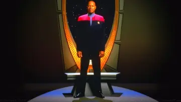 Zasłona к сериалу "Star Trek: Stacja Kosmiczna" #1286196