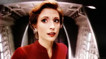 Zasłona к сериалу "Star Trek: Stacja Kosmiczna" #1286198