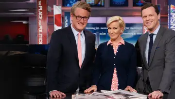 Zasłona do serialu "Morning Joe" #1677176