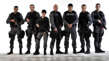Zasłona к сериалу "Flashpoint" #1394428