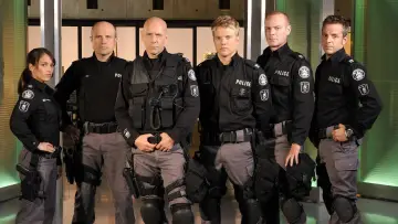 Zasłona к сериалу "Flashpoint" #1394430