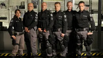 Zasłona к сериалу "Flashpoint" #1394431