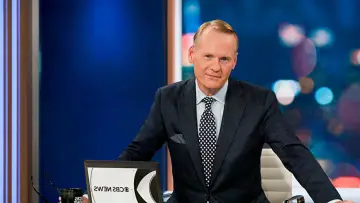 Zasłona do serialu "Wiadomości wieczorne CBS" #1601850
