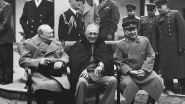Zasłona do serialu "Historia II wojny światowej" #1604609