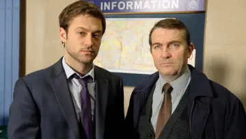 Zasłona к сериалу "Law & Order: UK" #1419099