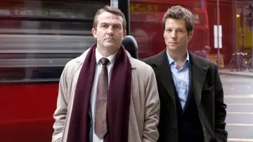 Zasłona к сериалу "Law & Order: UK" #1419104