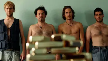 Zasłona к сериалу "Banged Up Abroad" #1445625