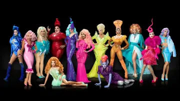 Zasłona к сериалу "RuPaul