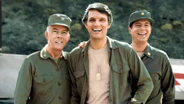 Zasłona к сериалу "M*A*S*H" #1300047