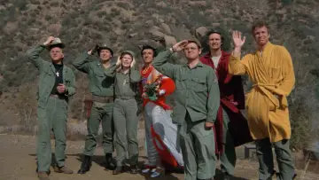 Zasłona к сериалу "M*A*S*H" #1300063