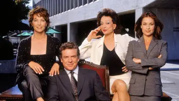 Zasłona к сериалу "Family Law" #1379711