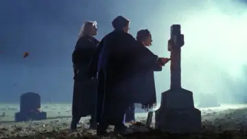 Zasłona do serialu "Poltergeist: The Legacy" #1663456