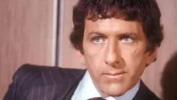 Zasłona к сериалу "Petrocelli" #1432538