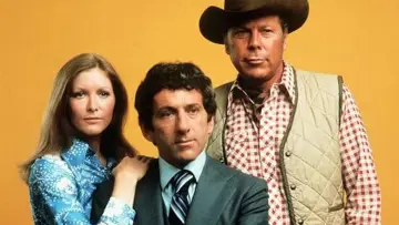 Zasłona к сериалу "Petrocelli" #1432539