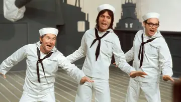 Zasłona do serialu "Morecambe & Wise" #1546210