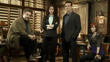Zasłona к сериалу "Magazyn 13" #1303330
