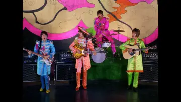 Zasłona do serialu "The Beatles Antologia" #1819135