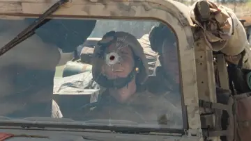 Zasłona к сериалу "Generation Kill: Czas wojny" #1459077