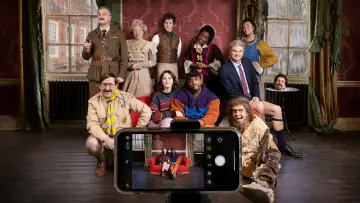 Zasłona к сериалу "Duchy" #1389983
