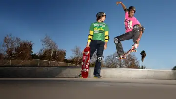 Zasłona к сериалу "Zeke i Luther" #1431810