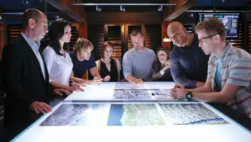 Zasłona к сериалу "Agenci NCIS. Los Angeles" #1258953